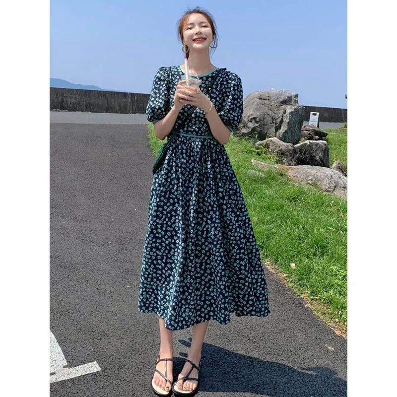 Gentle Retro Niche Floral Print French Style Dress
